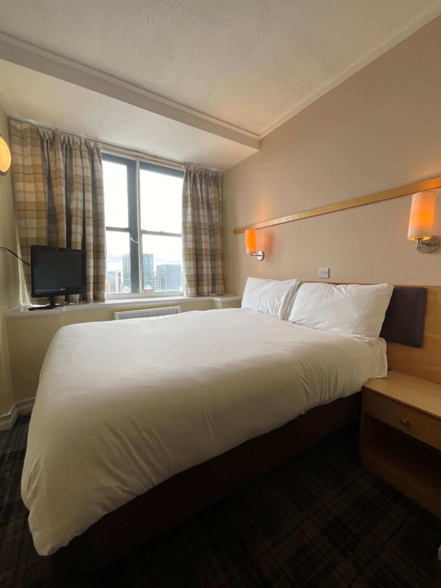 Britannia Inn Glasgow Exteriör bild